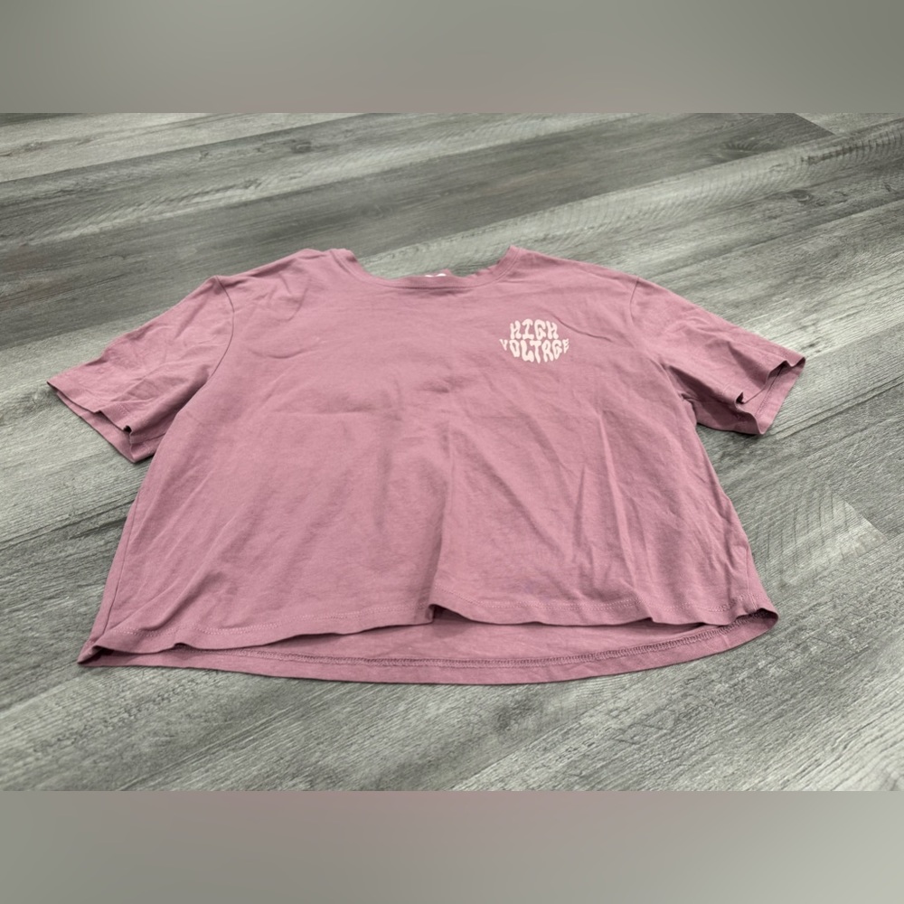 Ardene tee size medium